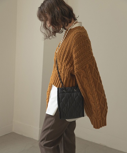 rectangle（レクタングル）の「キルティングショルダーバック（ショルダーバッグ・レディース・ブラック/カーキ/アイボリー/ベージュ・FREE）」の15枚目の写真