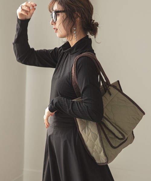 rectangle（レクタングル）の「キルティングショルダーバック（ショルダーバッグ・レディース・ブラック/カーキ/アイボリー/ベージュ・FREE）」の6枚目の写真