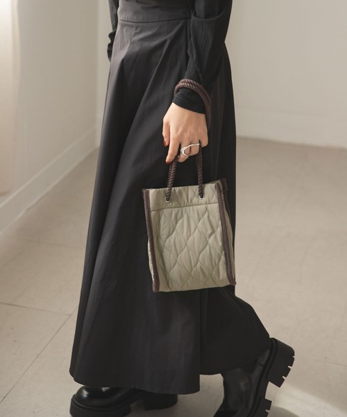 rectangle（レクタングル）の「キルティングショルダーバック（ショルダーバッグ・レディース・ブラック/カーキ/アイボリー/ベージュ・FREE）」の19枚目の写真