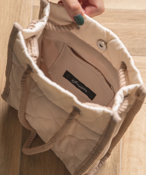 rectangle（レクタングル）の「キルティングショルダーバック（ショルダーバッグ・レディース・ブラック/カーキ/アイボリー/ベージュ・FREE）」の10枚目の写真