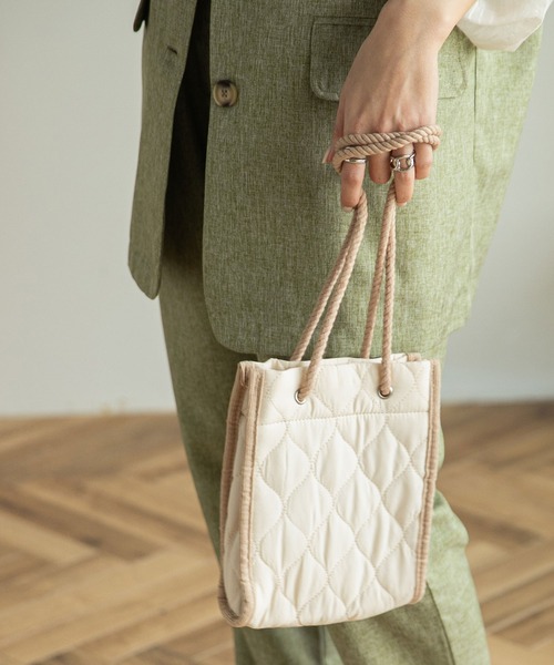 rectangle（レクタングル）の「キルティングショルダーバック（ショルダーバッグ・レディース・ブラック/カーキ/アイボリー/ベージュ・FREE）」の21枚目の写真