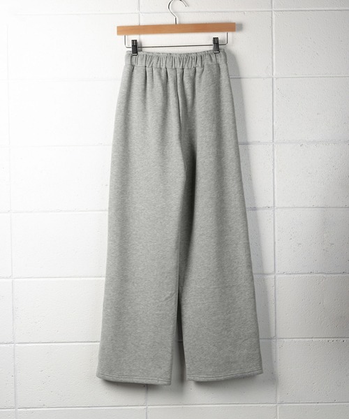 me+em select(ミームセレクト)の「ロングコード裏起毛スウェットワイドパンツ(スウェットパンツ・レディース・ブラック/ネイビー/グレー・MEDIUM/LARGE)」の15枚目の写真