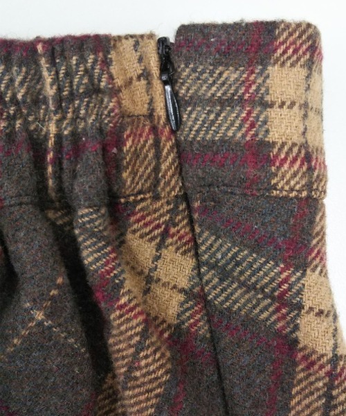 DAY CLOSET（デイ クローゼット）の「レディース 秋冬チェック柄フレアスカート（スカート・レディース・ブラウン・ONE SIZE）」の7枚目の写真