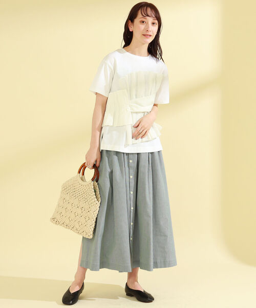 Ray BEAMS（レイビームス）の「GYMPHLEX × Ray BEAMS / 別注 ロング フレア スカート（スカート・レディース・ネイビー/グリーン・14）」の4枚目の写真