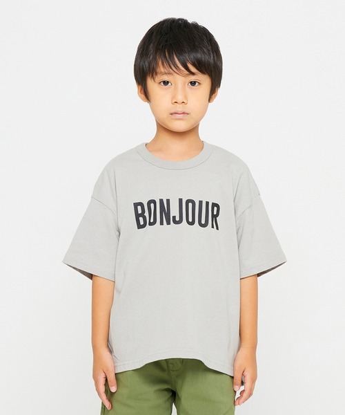FOV（フォブ）の「フォブ BONJOUR ラウンド Tシャツ（Tシャツ/カットソー・キッズ・ブラック/ベージュ/グレー・S/L/F/XL/M）」の2枚目の写真