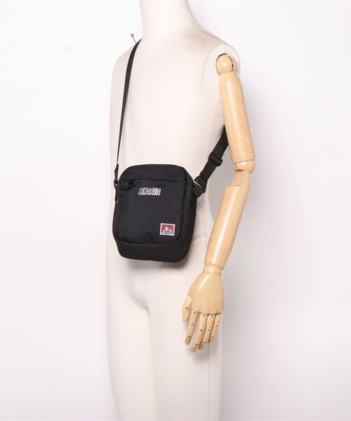 BEN DAVIS（ベンデイビス）の「《BEN DAVIS》SQUARE SHOULDER（ショルダーバッグ・メンズ・ブラック/ベージュ/ネイビー/マスタード・FREE）」の9枚目の写真