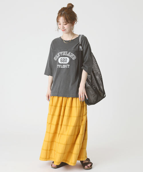 B.C STOCK(ベーセーストック)の「College football tee(Tシャツ/カットソー・レディース・チャコールグレー/イエロー/オレンジ/ブルー・FREE)」の5枚目の写真