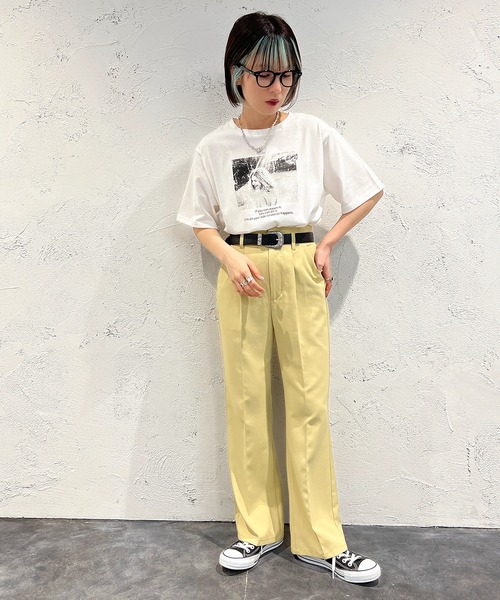 apres jour mignon(アプレジュールミニョン)の「フォトプリントT【ZOZOTOWN限定アイテム】(Tシャツ/カットソー・レディース・ホワイト系その他/オフホワイト/ブラック系その他/ライトイエロー/ブラック・フリー/X-LARGE)」の10枚目の写真