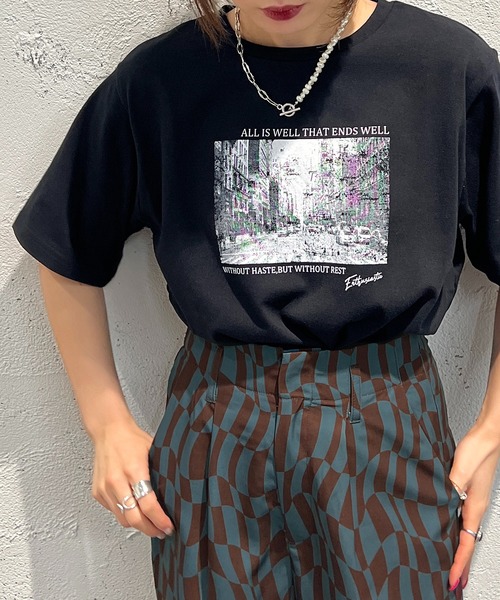 apres jour mignon(アプレジュールミニョン)の「フォトプリントT【ZOZOTOWN限定アイテム】(Tシャツ/カットソー・レディース・ホワイト系その他/オフホワイト/ブラック系その他/ライトイエロー/ブラック・フリー/X-LARGE)」の22枚目の写真