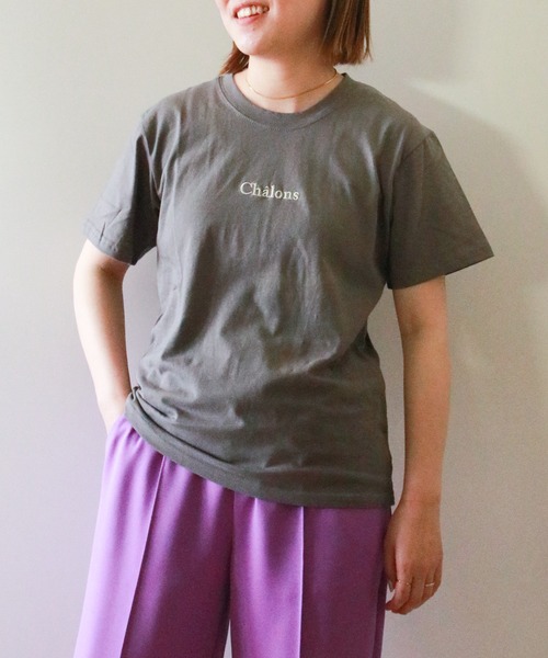 VENCEEXCHANGE(ヴァンスエクスチェンジ)の「USAコットン刺繍ロゴTシャツ(Tシャツ/カットソー・レディース・オフホワイト/グレー/ダークグレー/オリーブ・FREE)」の16枚目の写真