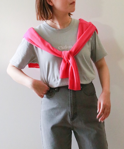 VENCEEXCHANGE(ヴァンスエクスチェンジ)の「USAコットン刺繍ロゴTシャツ(Tシャツ/カットソー・レディース・オフホワイト/グレー/ダークグレー/オリーブ・FREE)」の22枚目の写真