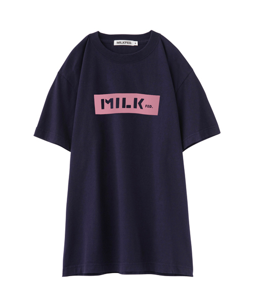 MILKFED.（ミルクフェド）の「S/S BASIC TEE BAR　（Tシャツ/ロゴ）（Tシャツ/カットソー・レディース・ホワイト/ブラック/ネイビー/オリーブ・MEDIUM/SMALL）」の4枚目の写真