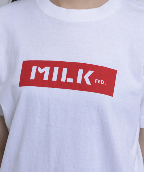 MILKFED.（ミルクフェド）の「S/S BASIC TEE BAR　（Tシャツ/ロゴ）（Tシャツ/カットソー・レディース・ホワイト/ブラック/ネイビー/オリーブ・MEDIUM/SMALL）」の6枚目の写真
