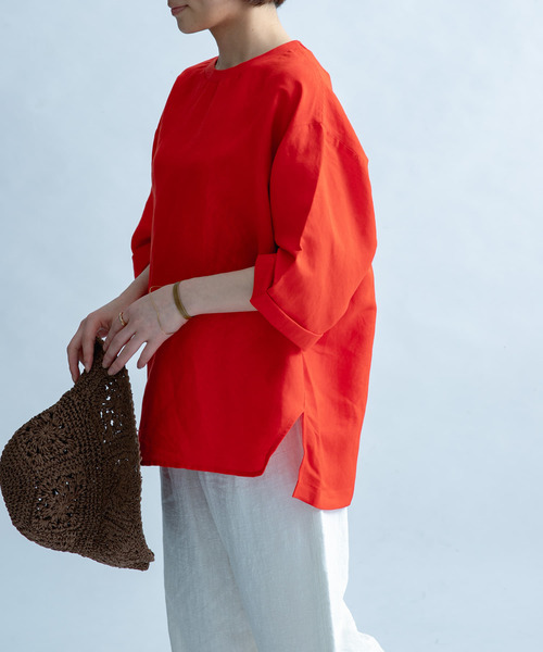 FORK&SPOON（フォークアンドスプーン）の「FORK&SPOON　リネン混布帛Tシャツ（Tシャツ/カットソー・レディース・チャコールグレー/ベージュ/レッド・1）」の3枚目の写真