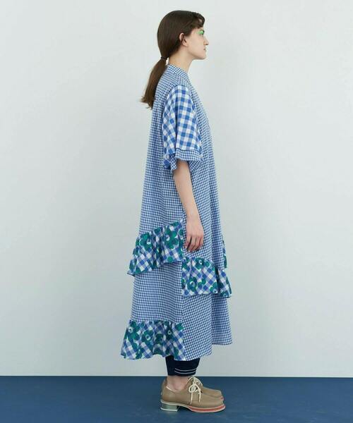 FRAPBOIS(フラボア)の「エアーチェック ワンピース(ワンピース・レディース・ブラック/ブルー・1/0)」の19枚目の写真