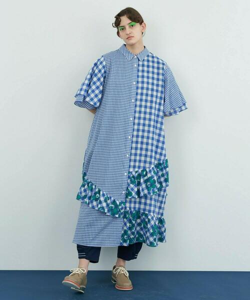 FRAPBOIS(フラボア)の「エアーチェック ワンピース(ワンピース・レディース・ブラック/ブルー・1/0)」の21枚目の写真