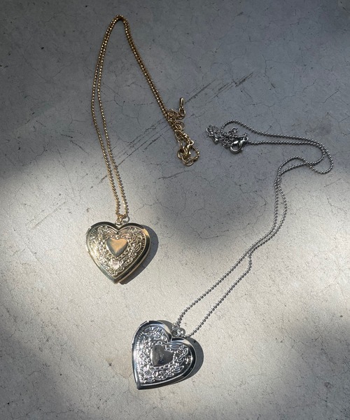 SHENERY（シーナリー）の「【WEB限定】ハートロケットネックレス（ネックレス・レディース・ゴールド/シルバー・FREE）」の2枚目の写真