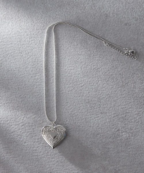 SHENERY（シーナリー）の「【WEB限定】ハートロケットネックレス（ネックレス・レディース・ゴールド/シルバー・FREE）」の6枚目の写真