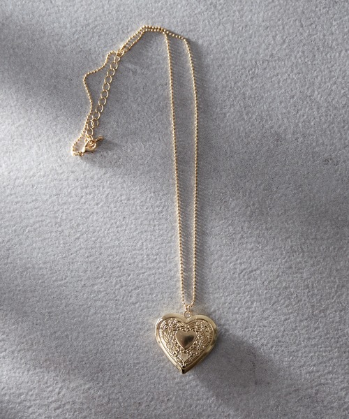 SHENERY（シーナリー）の「【WEB限定】ハートロケットネックレス（ネックレス・レディース・ゴールド/シルバー・FREE）」の12枚目の写真