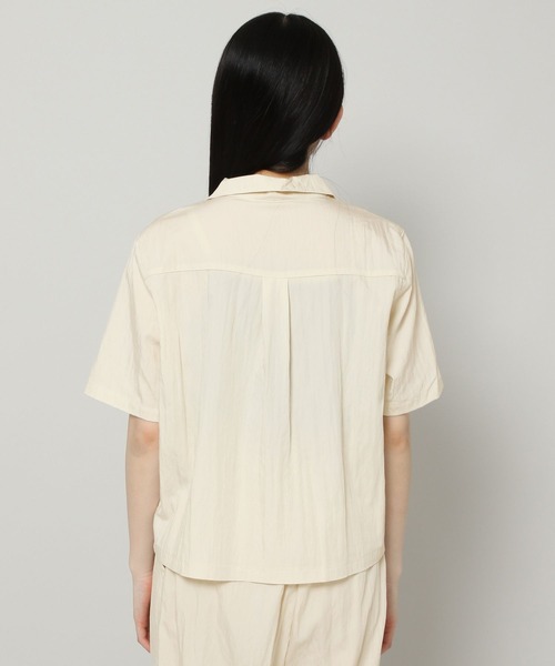 ALAND（エーランド）の「3.3Field Trip／OPEN COLLAR シャツ　2299894（シャツ/ブラウス・レディース・ブラック/カーキ/クリーム・FREE）」の17枚目の写真