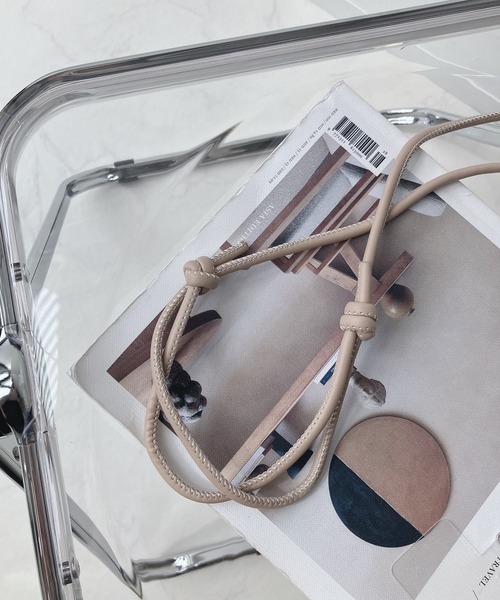 AS KNOW AS plus(アズノゥアズプラス)の「スマホ☆チェーン・パールストラップ(スマホグッズ・レディース・その他/シルバー系/ゴールド系/ゴールド系1/その他1/ゴールド系2/ゴールド系3/ゴールド系4/パイソン/ブラック/アニマル/グリーン/アイボリー/シルバー系2/マルチ/ホワイト系/パープル/ブラック系/シルバー/ベージュ/ベージュ系/ブラック系1/ホワイト系1/ブラック系2/オレンジ系2/パープル系2/クリア/ピンク系2/グリーン系2/アイボリー系3/ブラック系3/ベージュ系3/ブラウン系3・FREE)」の13枚目の写真