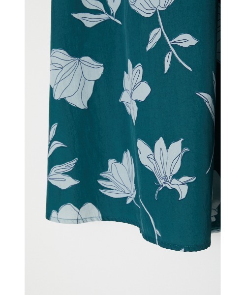 MOUSSY(マウジー)の「FLOWER PRINT WRAP スカート(スカート・レディース・オフホワイト/ブラック系その他/グリーン系その他・2/1)」の21枚目の写真
