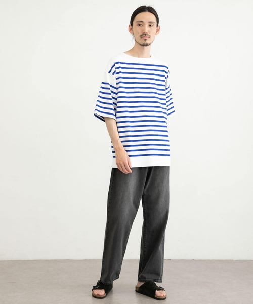 URBAN RESEARCH（アーバンリサーチ）の「リラックスボートネックボーダーショートスリーブ（Tシャツ/カットソー・メンズ・ブルー系その他/ブラック系その他/ホワイト系その他・LARGE/MEDIUM/SMALL）」の21枚目の写真