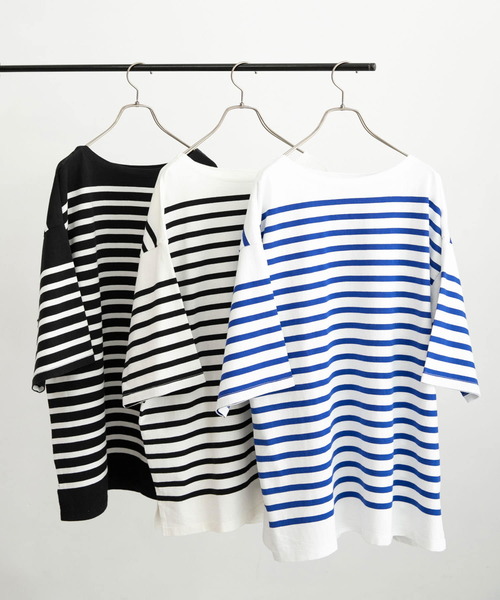 URBAN RESEARCH（アーバンリサーチ）の「リラックスボートネックボーダーショートスリーブ（Tシャツ/カットソー・メンズ・ブルー系その他/ブラック系その他/ホワイト系その他・LARGE/MEDIUM/SMALL）」の8枚目の写真