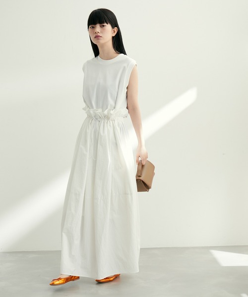 ADAM ET ROPE'(アダムエロペ)の「ドロストドッキングカットワンピース(ワンピース・レディース・ブラック/ホワイト/イエロー・FREE)」の7枚目の写真