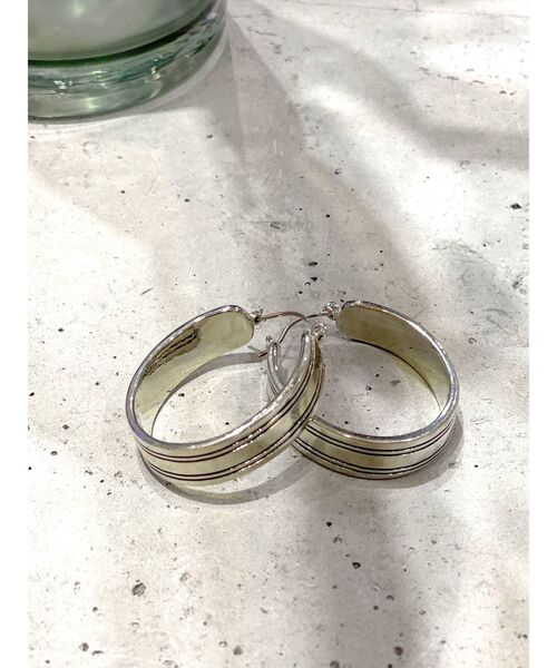 セール ブランド古着 ピアス 両耳用 ピアス 両耳用 Ungrid アングリッド のファッション通販 Zozoused