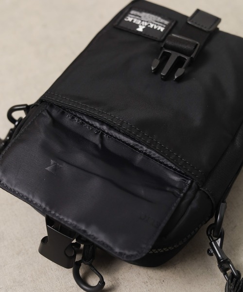 MAKAVELIC（マキャベリック）の「《MAKAVELIC》VERTICAL SHOULDER BAG（ショルダーバッグ・メンズ・ブラック・FREE）」の9枚目の写真