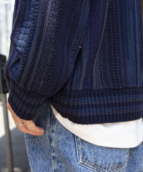 GLOSTER（グロスター）の「【GLOSTER/グロスター】ジオメトリック柄 クージーニット COOGI 3D レトロ（ニット/セーター・メンズ・ホワイト系その他/ブラック系その他/ブルー系その他・S/M/L）」の19枚目の写真