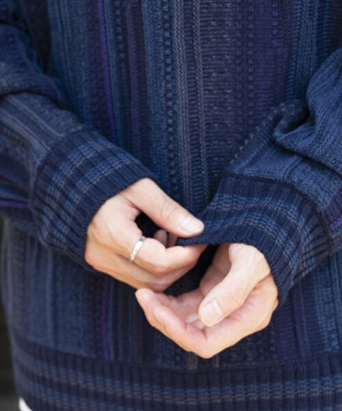 GLOSTER（グロスター）の「【GLOSTER/グロスター】ジオメトリック柄 クージーニット COOGI 3D レトロ（ニット/セーター・メンズ・ホワイト系その他/ブラック系その他/ブルー系その他・S/M/L）」の20枚目の写真