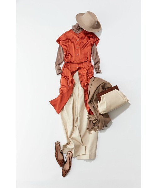 Banana Republic(バナナリパブリック)の「ウルトラワイド チノパンツ(チノパンツ・レディース・ベージュ/その他・2/4/6/00)」の4枚目の写真