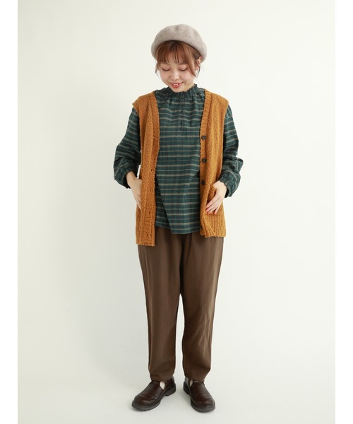 Samansa Mos2（サマンサ モスモス）の「スラブニット前開きベスト（ベスト・レディース・ブラック/ベージュ/ブラウン/グリーン/マスタード・ﾌﾘ-）」の21枚目の写真