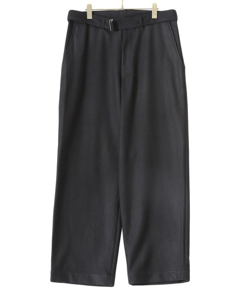 marka（マーカ）の「marka / マーカ：BELTED PANTS - 2/48 wool flannel -：M22D-06PT01C[COR]（スラックス・メンズ・ブラック・1/2/3）」の7枚目の写真