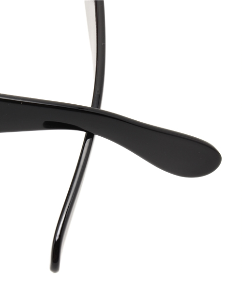 VENCEEXCHANGE（ヴァンスエクスチェンジ）の「ファッショングラス　　                    （サングラス・メンズ・ブラック/Red・FREE）」の9枚目の写真