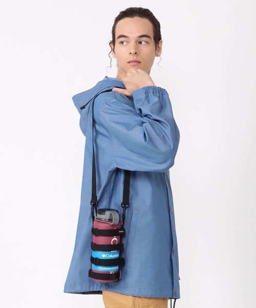 Columbia（コロンビア）の「ナイオストリームアジャスタブルストラップボトルキャリア（その他小物・メンズ・ブラック/ブラック系その他/グリーン/ブラック系その他2/グレー系その他/ブラック×グリーン/ベージュ系その他/ブラック系その他4・ONE SIZE）」の4枚目の写真