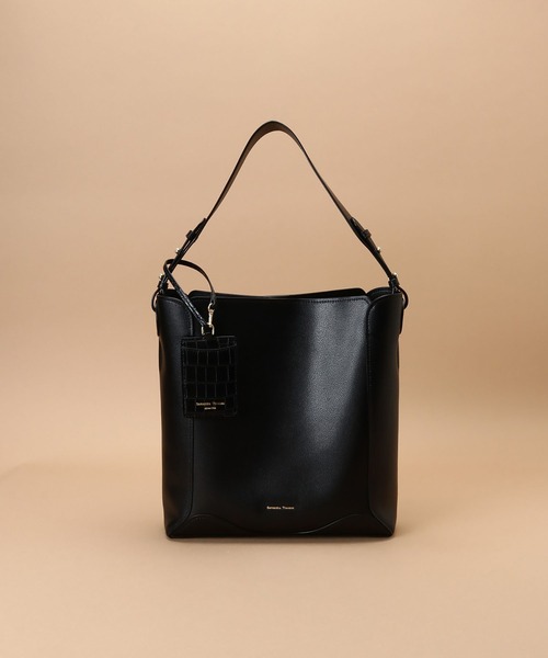 Samantha Thavasa（サマンサタバサ）の「パスケース付き ワンショルダーバッグ（ショルダーバッグ・レディース・キャメル/ダークグレー/ブラック・FREE）」の2枚目の写真