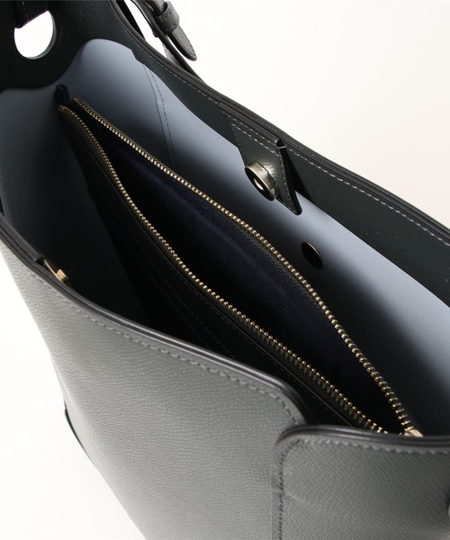 Samantha Thavasa（サマンサタバサ）の「パスケース付き ワンショルダーバッグ（ショルダーバッグ・レディース・キャメル/ダークグレー/ブラック・FREE）」の12枚目の写真