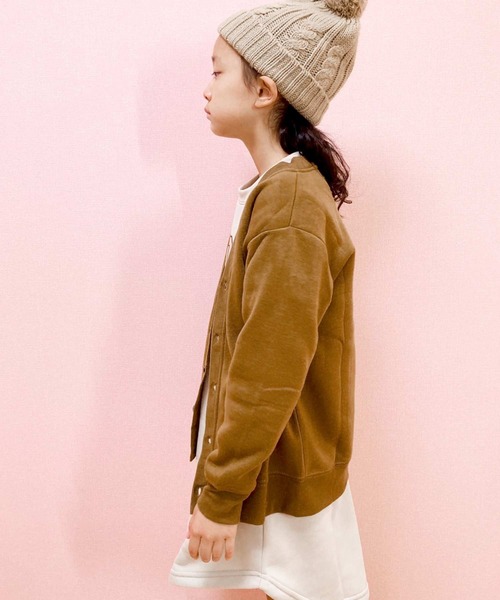 THE CASUAL（カジュアル）の「裏起毛　無地カーディガン（カーディガン/ボレロ・キッズ・ブラック/ブラウン/グレイッシュベージュ/ヘザーチャコール/キャメル/ダークグリーン/杢グレー/チャコール/ベージュ/ネイビー・140cm/160cm/120cm/110cm/130cm/150cm）」の19枚目の写真