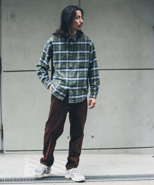 URBAN RESEARCH Sonny Label（アーバンリサーチサニーレーベル）の「チェックネルボタンダウンシャツ（シャツ/ブラウス・メンズ・カーキ/ブラウン/ネイビー・MEDIUM/LARGE）」の14枚目の写真