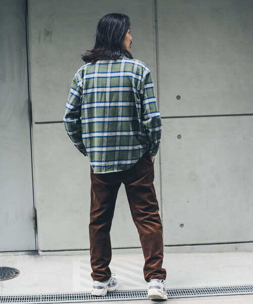 URBAN RESEARCH Sonny Label（アーバンリサーチサニーレーベル）の「チェックネルボタンダウンシャツ（シャツ/ブラウス・メンズ・カーキ/ブラウン/ネイビー・MEDIUM/LARGE）」の15枚目の写真