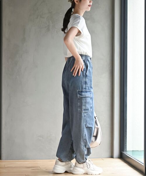 rps（アールピーエス）の「デニムカーゴパンツ（デニムパンツ・レディース・ブルー/ブルー系その他/ブラック/カーキ/アイボリー/グレー・フリー）」の10枚目の写真