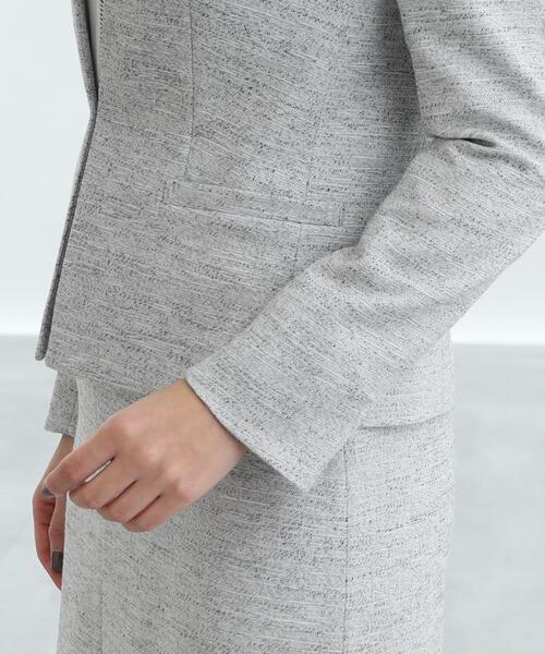 INDIVI(インディヴィ)の「◆【洗える/通勤】ツィードノーカラージャケット(ノーカラージャケット・レディース・ネイビー系3/ネイビー/ブラック系3・05/15 /34/12/19/36/13/03/38/42/40/17)」の14枚目の写真