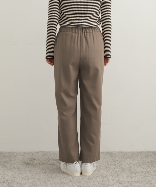 URBAN RESEARCH DOORS(アーバンリサーチドアーズ)の「裏起毛ストレートイージーパンツ(その他パンツ・レディース・ブラック/モカ/チャコールグレー・MEDIUM/SMALL)」の9枚目の写真