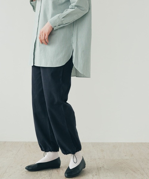 FORK&SPOON（フォークアンドスプーン）の「FORK&SPOON　ヘムドローベイカーパンツ（その他パンツ・レディース・カーキ/ネイビー・1/2）」の5枚目の写真