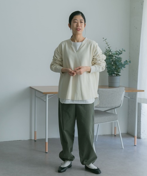 FORK&SPOON（フォークアンドスプーン）の「FORK&SPOON　ヘムドローベイカーパンツ（その他パンツ・レディース・カーキ/ネイビー・1/2）」の15枚目の写真