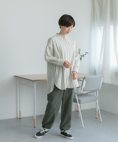 FORK&SPOON（フォークアンドスプーン）の「FORK&SPOON　ヘムドローベイカーパンツ（その他パンツ・レディース・カーキ/ネイビー・1/2）」の4枚目の写真