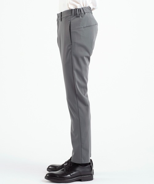 ATTACHMENT(アタッチメント)の「STUDIOUS別注 TAPERED SLACKS(スラックス・メンズ・ブラック/ネイビー/ダークグレー・1/2/3)」の6枚目の写真